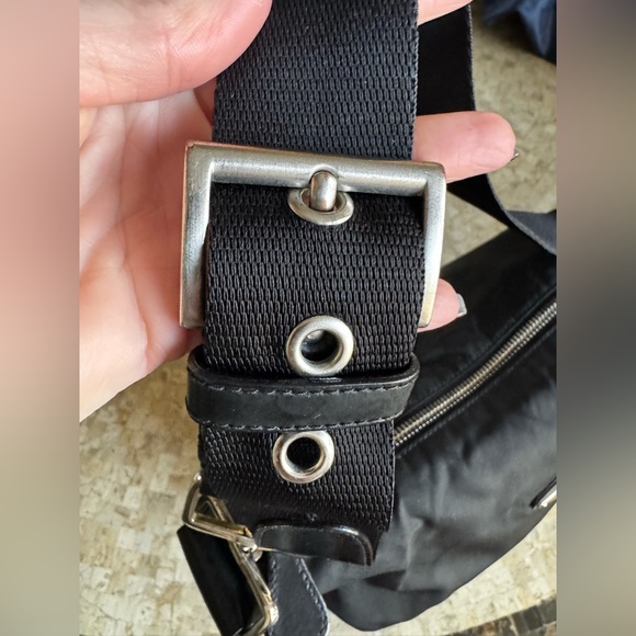 Vintage Prada Semitracolla Tessuto + Vitel Black Shoulder Bag - Picture 10 of 16